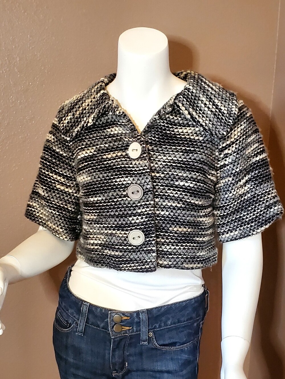 KENZIE Girl gray boucle cropped jacket size XS